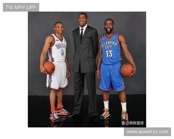 篮球与足球巨星谁更具影响力 从个人成就到团队贡献的全方位对比